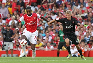 Johan Djourou (Arsenal) Alexander Merkel (Milan). Arsenal 1:1 AC Milan Johan Djourou (Arsenal) Alexander Merkel (Milan). Arsenal 1:1 AC Milan