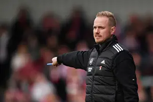 Jonas Eidevall Leads Arsenal Women Against Manchester City in Barclays WSL Clash