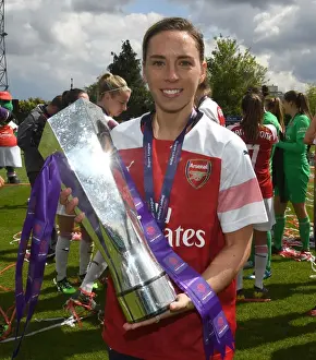 Jordan Nobbs Lifts WSL Trophy: Arsenal Women Celebrate Championship Win over Manchester City