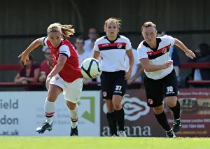 Jordan Nobbs Outruns Remi Allen: Arsenal Ladies vs. Lincoln Ladies FA WSL Showdown