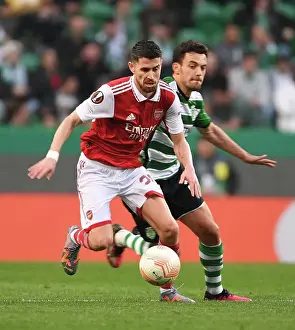 Sporting Lisbon V Arsenal 2022-23 Prints: Jorginho Breaks Past Pedro Goncalves: Arsenal's Thrilling Start in Sporting Lisbon's Europa League