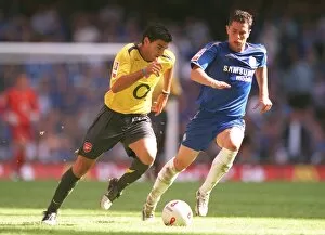 Chelsea v Arsenal - Comm Shield 2005-06 Collection: Jose Reyes (Arsenal) Asier Del Horno (Chelsea). Arsenal 1: 2 Chelsea