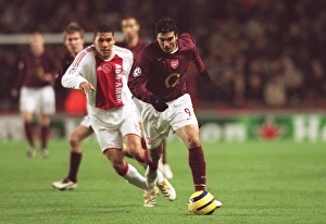 Arsenal v Ajax 2005-6 Collection: Jose Reyes (Arsenal) Hedwiges Maduro (Ajax). Arsenal 0: 0 Ajax