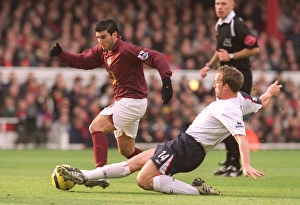 Arsenal v Bolton 2005-6 Collection: Jose Reyes (Arsenal) Kevin Davies (Bolton). Arsenal 0: 1 Bolton Wanderers