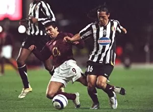 Jose Reyes (Arsenal) Mauro Camoranesi (Juventus). Arsenal 2: 0 Juventus