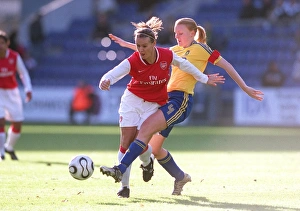 Julie Fleeting (Arsenal) Gitte Andersen (Brondby)