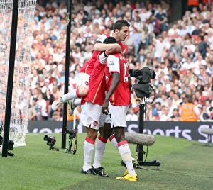 Julio Baptista celebrates scoring Arsenals 1st goal