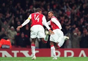 Images Dated 21st November 2006: Julio Baptista celebrates scoring Arsenals 3rd goal with Thierry Henry