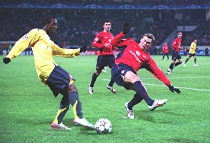 CSKA Moscow V Arsenal Prints: Justin Hoyte (Arsenal) Aleksei Berezutskiy (CSKA)