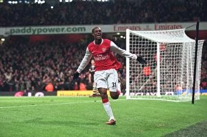 Images Dated 2nd January 2007: Justin Hoyte's Goal Celebration: Arsenal's 4-0 Victory Over Charlton Athletic