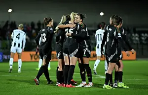 Juventus Women V Arsenal Women 2024-25 Prints: Juventus FC v Arsenal FC - UEFA Women's Champions League 2024/25 Group Stage MD3