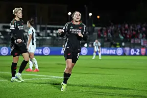 Juventus Women V Arsenal Women 2024-25 Prints: Juventus FC v Arsenal FC - UEFA Women's Champions League 2024/25 Group Stage MD3