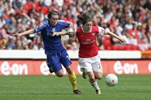 Images Dated 6th May 2008: Karen Carney (Arsenal) Alex Culvin (Leeds)