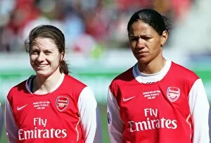 Images Dated 23rd April 2007: Karen Carney and Mary Philip (Arsenal)