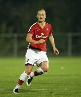Images Dated 9th October 2008: Katie Chapman (Arsenal)