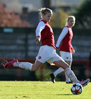 Katie Chapman (Arsenal). Arsenal Ladies 4: 1 Rayo Vallecano. Womens UEFA Champions League