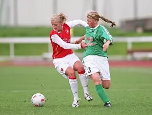 Breidablik v Arsenal Ladies 2006-07 Collection: Katie Chapman (Arsenal) Hlin Gunnlaugsdottir (Bredablik)