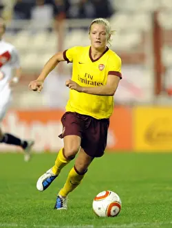 Katie Chapman (Arsenal). Rayo Vallecano 2: 0 Arsenal Ladies. UEFA Champions League