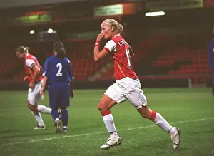 Katie Chapman celebrates scoring Arsenals 2nd goal