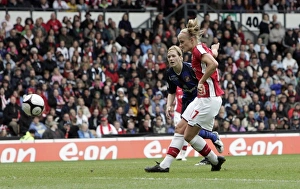 Katie Chapman scores Arsenals 1st goal