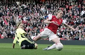 Arsenal Ladies v Chelsea 2007-8 Collection: Kelly Smith (Arsenal) is fouled by Emma Delves (Chelsea) for Arsenals 2nd penalty