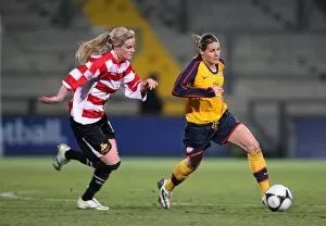 Arsenal Ladies v Doncaster Rovers Belles - League Cup Final 2008-9 Collection: Kelly Smith (Arsenal) Natasha Hughes (Doncaster)