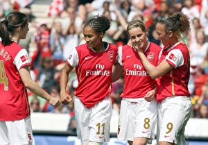 Kelly Smith celebrates scoring Arsenals 1st goal with Lianne Sanderson
