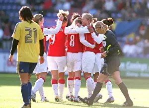 Kelly Smith celebrates scoring Arsenals 1st goal with Lianne Sanderson