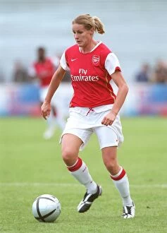 Images Dated 22nd September 2006: Kelly Smith's Five-Goal Blitz: Arsenal Women's UEFA Cup Victory over WFC Rossiyanka
