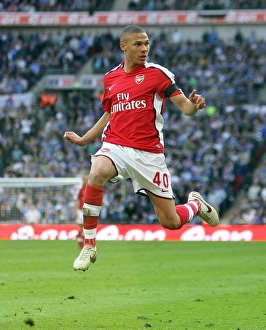 Kieran Gibbs in Action: Arsenal vs. Chelsea FA Cup Semi-Final at Wembley Stadium, 2009