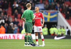 Arsenal v Birmingham City 2009-10 Collection: Kieran Gibbs (Arsenal) and Joe Hart (Birmingham)