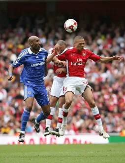 Images Dated 10th May 2009: Kieran Gibbs and Mikael Silvestre (Arsenal) Nicklas Anelka (Chelsea)