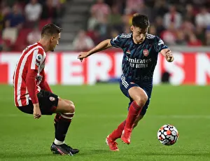 Kieran Tierney Breaks Past Sergi Canos: Brentford vs Arsenal, 2021-22 Premier League