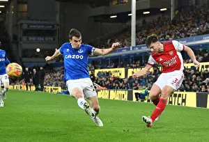 Kieran Tierney vs Seamus Coleman: Intense Battle at Goodison Park - Everton vs Arsenal, Premier League 2020-21