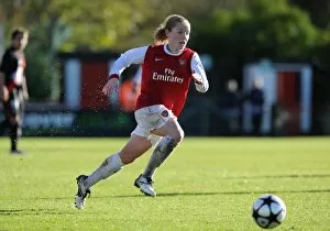 Images Dated 11th November 2010: Kim Little (Arsenal). Arsenal Ladies 4: 1 Rayo Vallecano. Womens UEFA Champions League