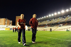Images Dated 4th November 2010: Kim Little and Gemma Davison (Arsenal) before the match. Rayo Vallecano 2