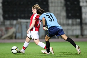 POAK Thessaloniki v Arsenal Ladies 2009-10 Collection: Kim Little scores her 4th goal Arsenals 9th after