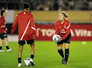 Kim Little's Brilliant Performance in Arsenal Ladies 1-1 Charity Match against INAC Kobe at Nishigaoka Stadium, Tokyo (November 30, 2011)