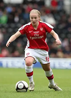 Kim Little's Triumph: Arsenal Women's FA Cup Final Victory over Sunderland WFC (2009)