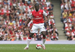 Kolo Toure in Action: Arsenal vs. Chelsea, 1:1 Stalemate, FA Premiership, Emirates Stadium, 6/5/07