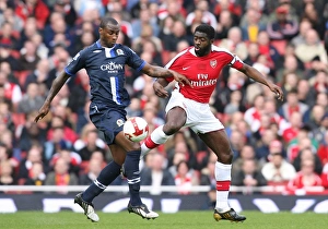 Arsenal v Blackburn Rovers 2008-9 Collection: Kolo Toure (Arsenal) Jason Roberts (Blackburn)