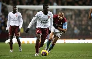 Images Dated 3rd December 2007: Kolo Toure (Arsenal) John Carew (Aston Villa)