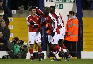 Images Dated 3rd March 2009: Kolo Toure celebrates scoring the 2nd Arsenal goal