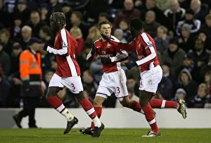 Images Dated 3rd March 2009: Kolo Toure celebrates scoring the 2nd Arsenal goal