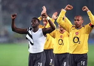 Juventus v Arsenal 2005-6 Collection: Kolo Toure and Thierry Henry (Arsenal) celebrate at the end of the match