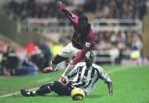 Kolo Toure vs. Amdy Faye: Newcastle United's 1-0 Victory Over Arsenal at St. James Park, FA Premiership, 10/12/2005