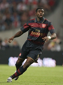 Ajax V Arsenal 2007-8 Prints: Kolo Toure's Victory: Arsenal at Ajax (4/8/07)