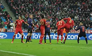 Koscielny's Stunning Header: Arsenal Stuns Bayern Munich in Champions League