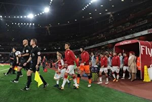 Arsenal v West Bromwich Albion 2017-18 Collection: Laurent Koscielny (Arsenal) leads out the team. Arsenal 2: 0 West Bromwich Albion