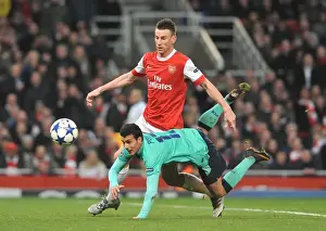 Laurent Koscielny (Arsenal) Pedro Rodriguez (Barcelona). Arsenal 2: 1 Barcelona